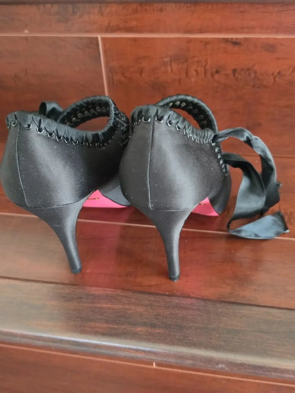 Vintage Peep Toe Pumps - Picture 3 of 4